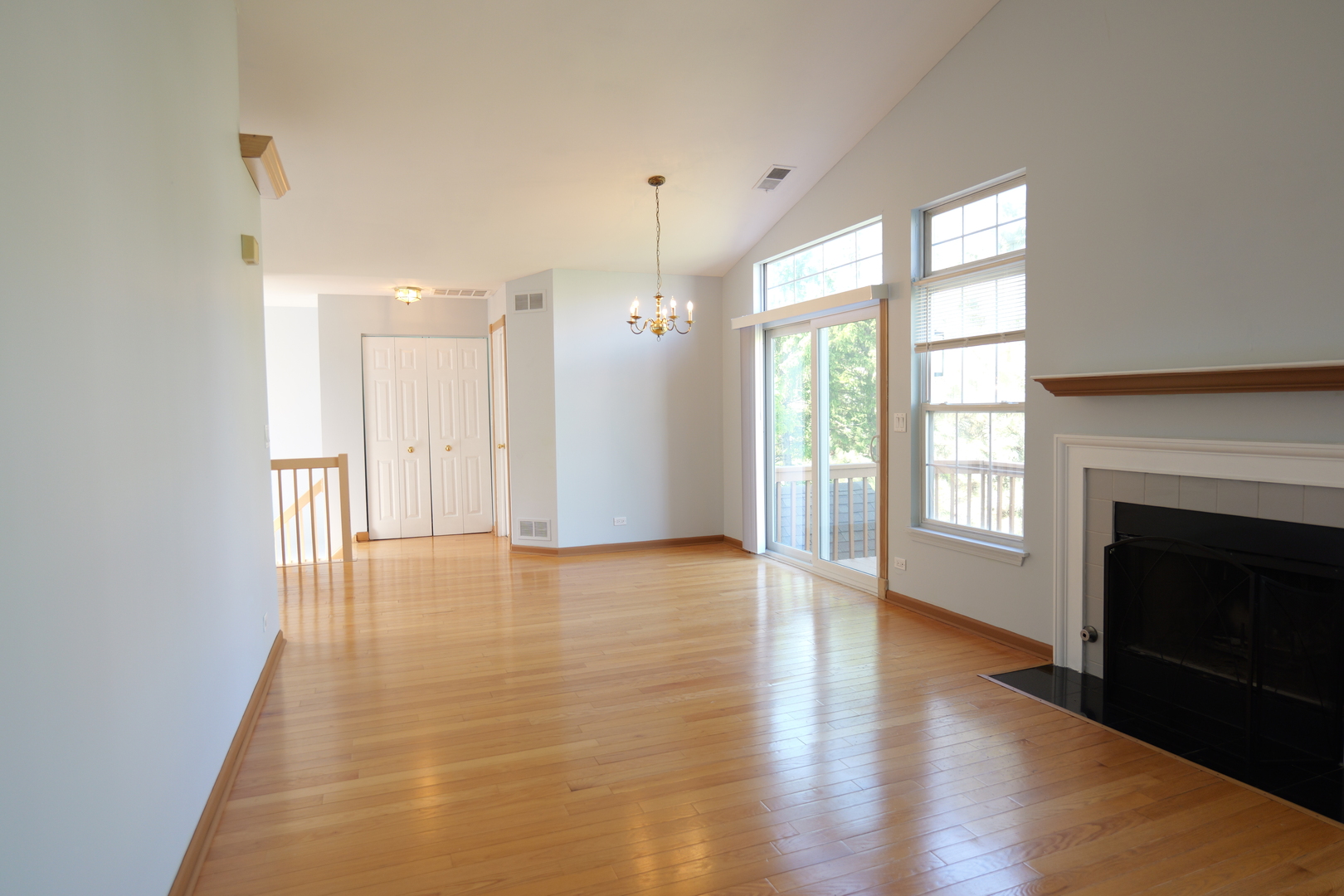 122 Kennebunk Court Glendale Heights IL 60139