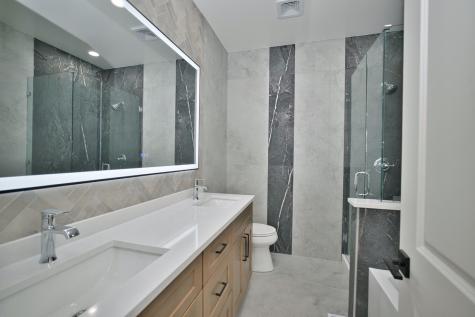 350 East Eastgate Place Chicago IL 60616