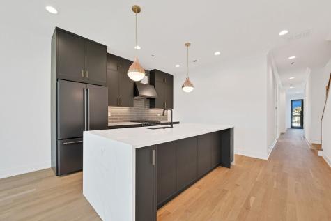 1404 West George Street Chicago IL 60657