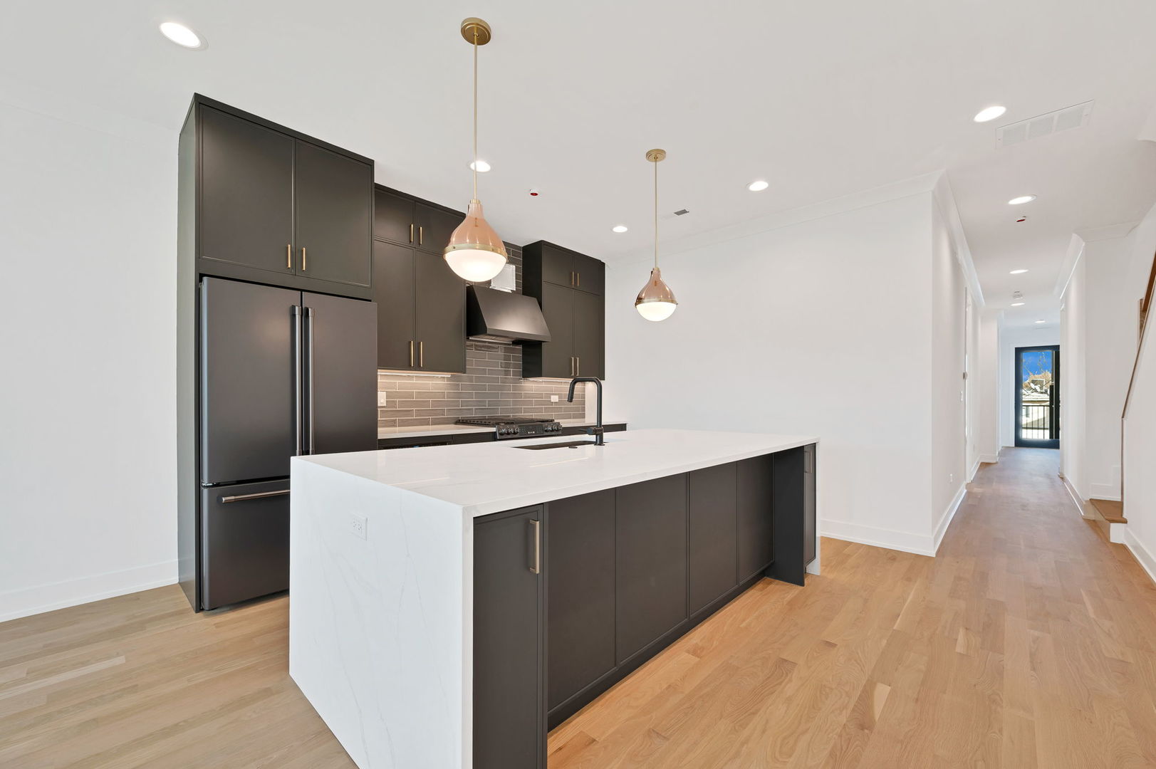1404 West George Street Chicago IL 60657