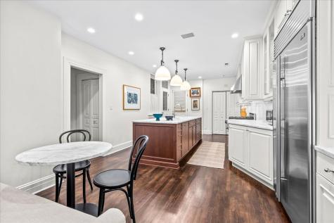 1201 North Astor Street Chicago IL 60610