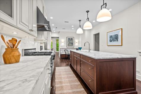 1201 North Astor Street Chicago IL 60610