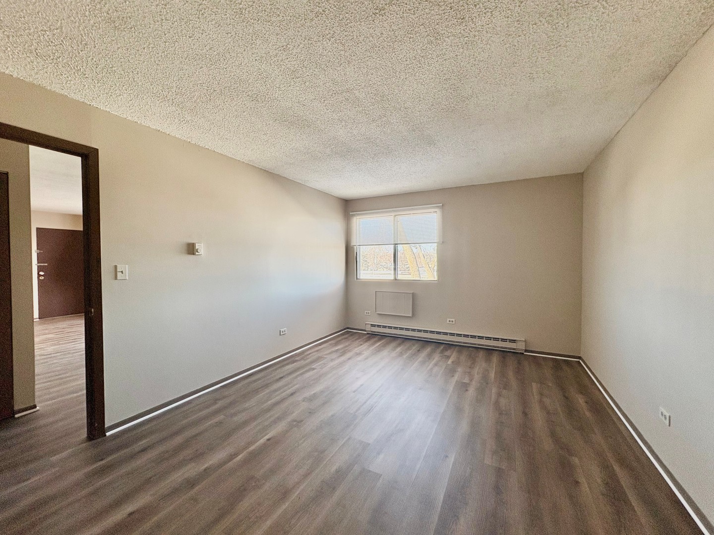 206 West Division Street Villa Park IL 60181