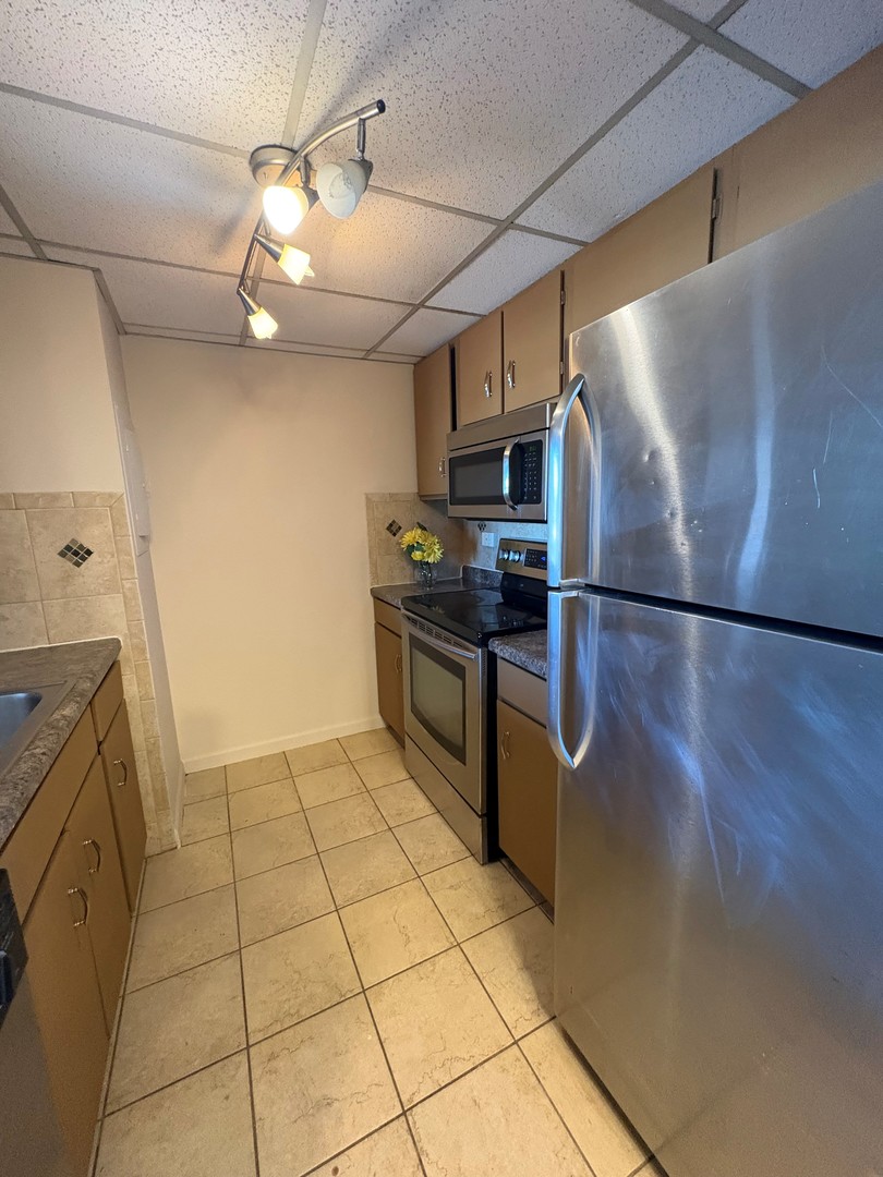 206 West Division Street Villa Park IL 60181