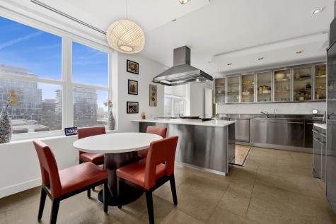 55 West Delaware Place Chicago IL 60610