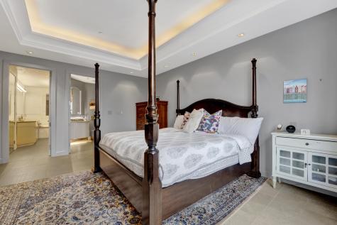 55 West Delaware Place Chicago IL 60610