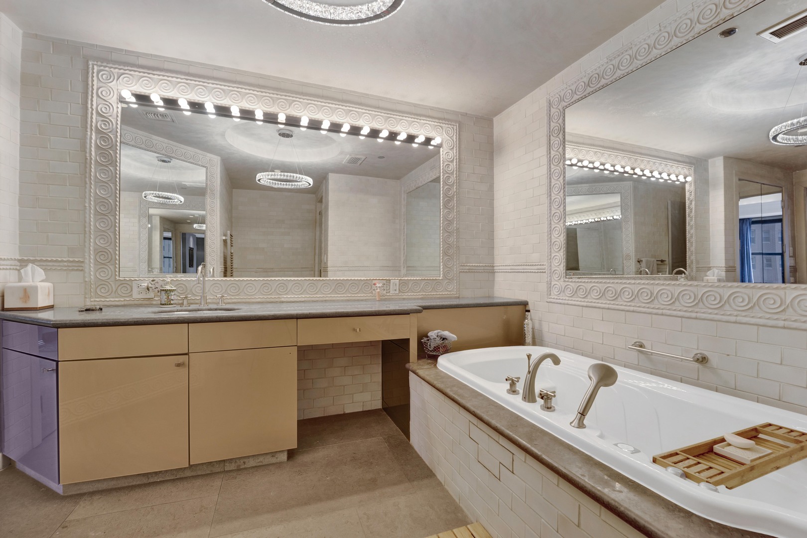 55 West Delaware Place Chicago IL 60610