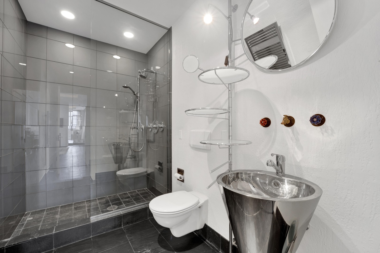 55 West Delaware Place Chicago IL 60610
