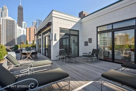 55 West Delaware Place Chicago IL 60610