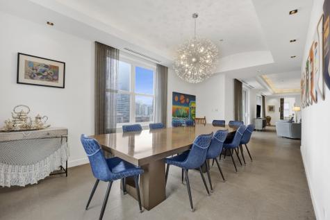 55 West Delaware Place Chicago IL 60610