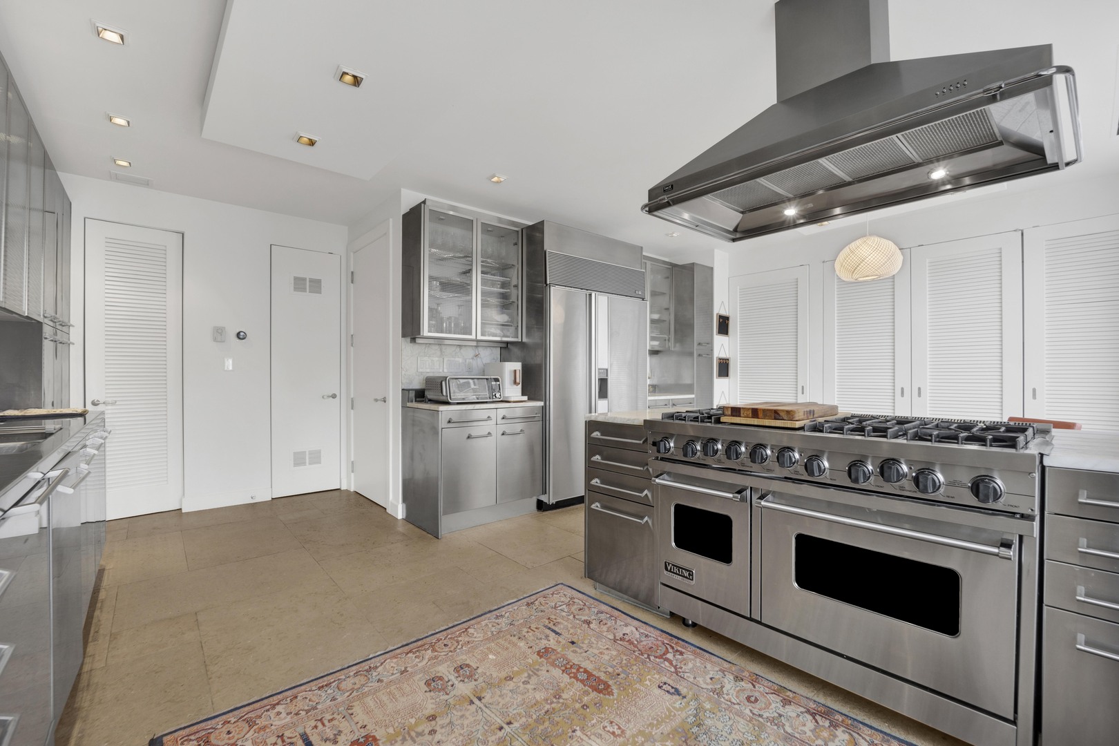 55 West Delaware Place Chicago IL 60610