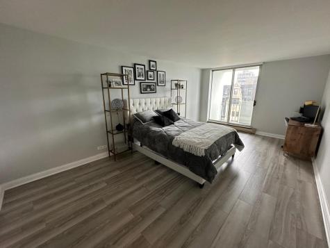 6033 North Sheridan Road Chicago IL 60660
