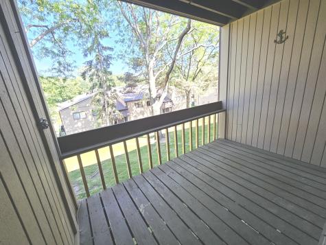 49 Oak Hill Colony Street Fox Lake IL 60020
