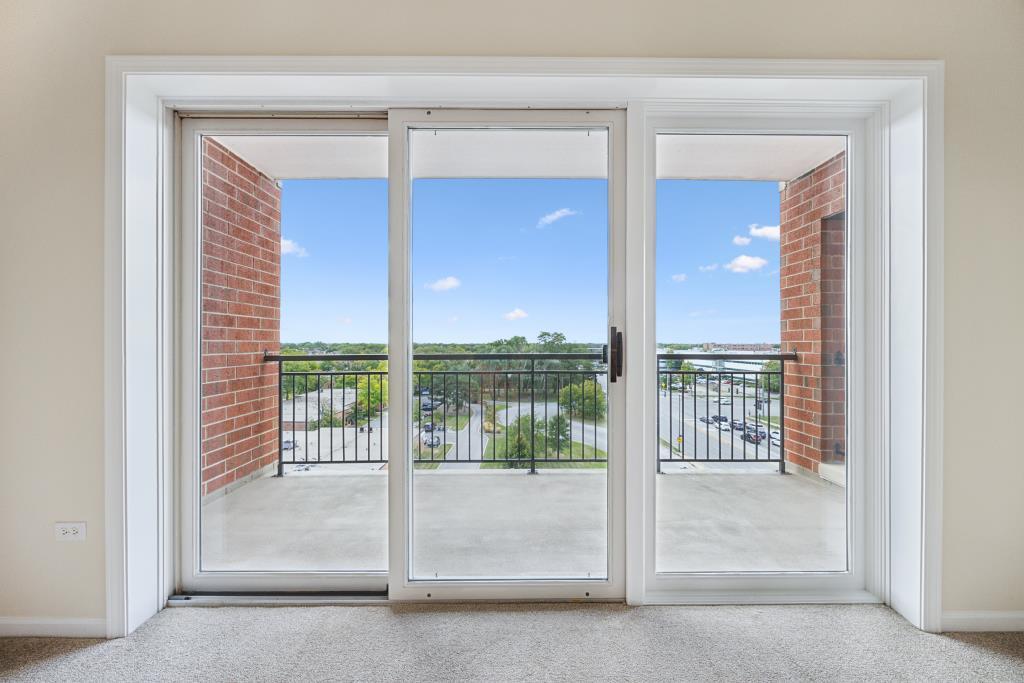 5555 North Cumberland Avenue Chicago IL 60656