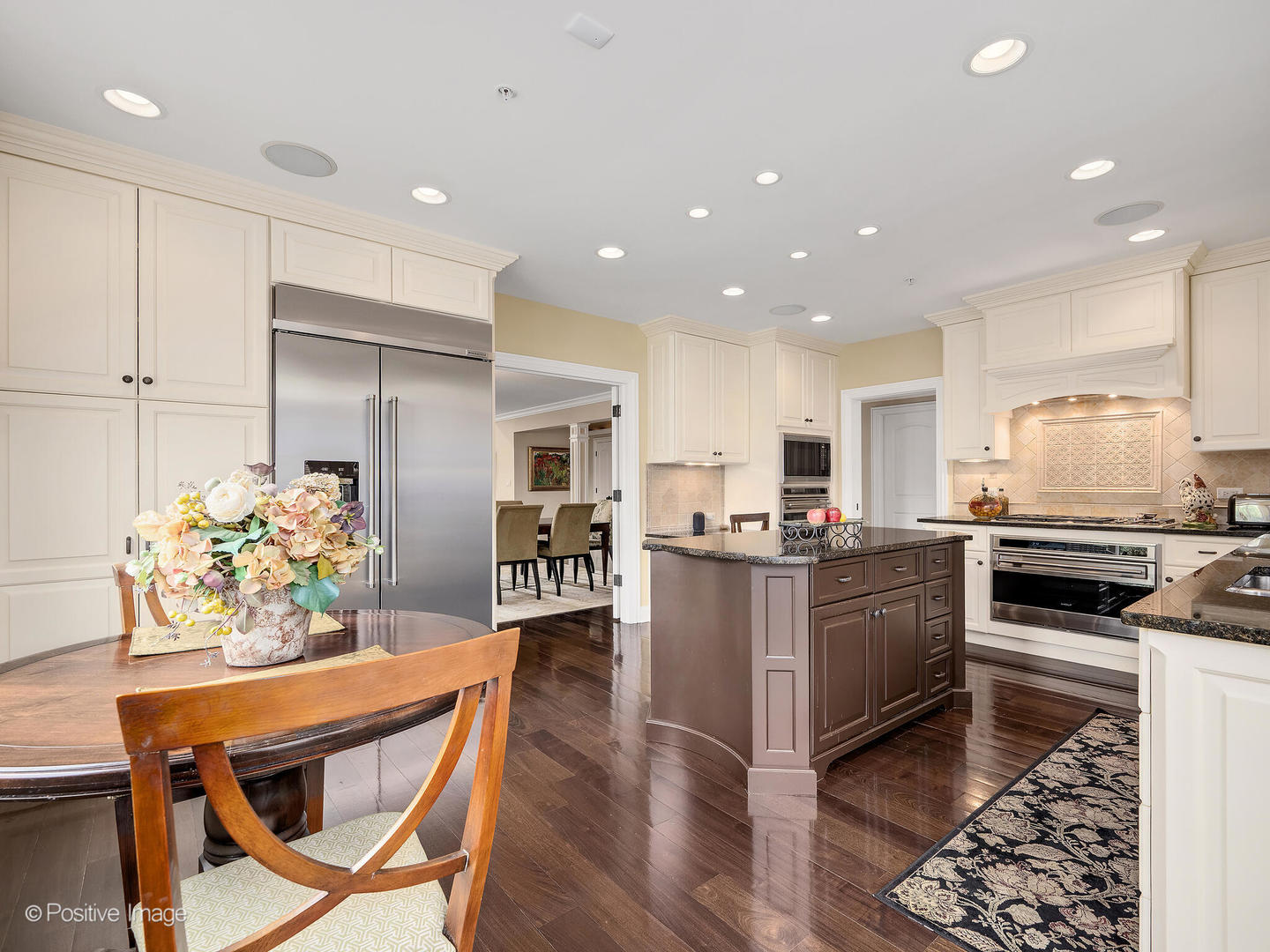 1218 Hawthorne Court Hinsdale IL 60521
