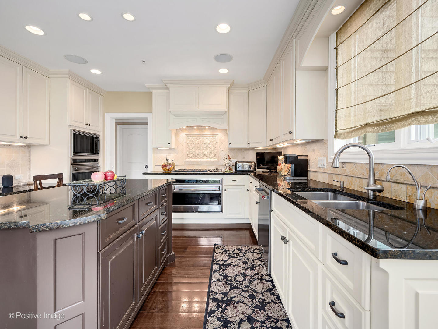 1218 Hawthorne Court Hinsdale IL 60521