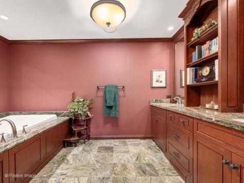 1218 Hawthorne Court Hinsdale IL 60521