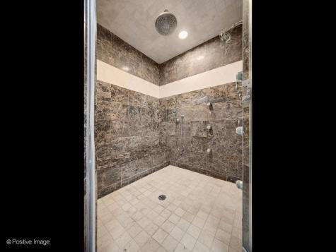 1218 Hawthorne Court Hinsdale IL 60521