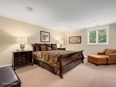 1218 Hawthorne Court Hinsdale IL 60521