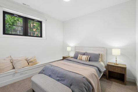 1842 North Whipple Street Chicago IL 60647