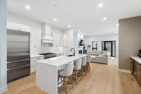 1842 North Whipple Street Chicago IL 60647