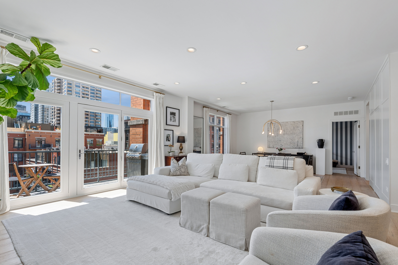 333 North Jefferson Street Chicago IL 60661