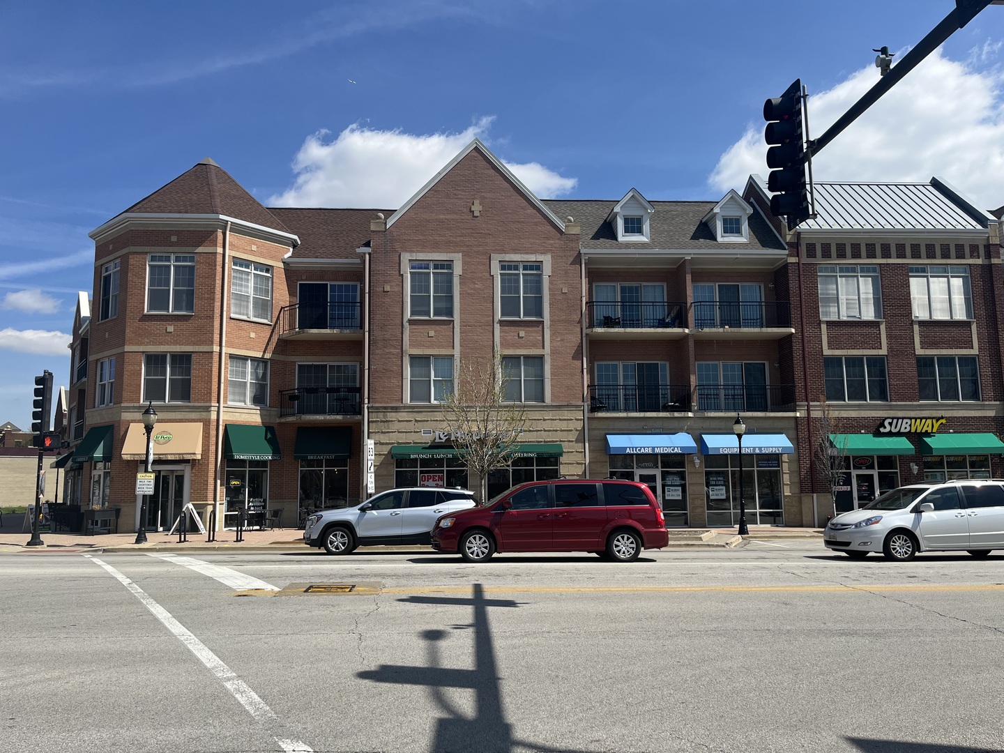 40 East Northwest Highway Mount Prospect IL 60056