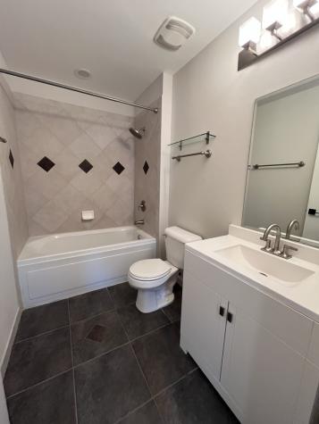 40 East Northwest Highway Mount Prospect IL 60056