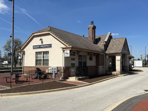 40 East Northwest Highway Mount Prospect IL 60056