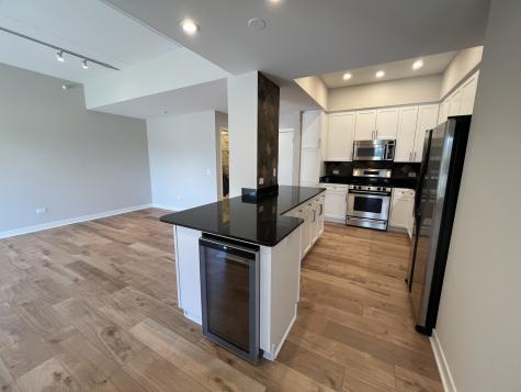 40 East Northwest Highway Mount Prospect IL 60056