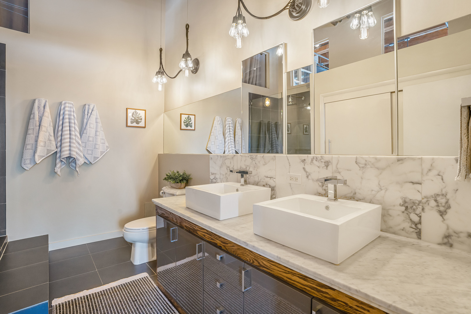 1872 North Clybourn Avenue Chicago IL 60614