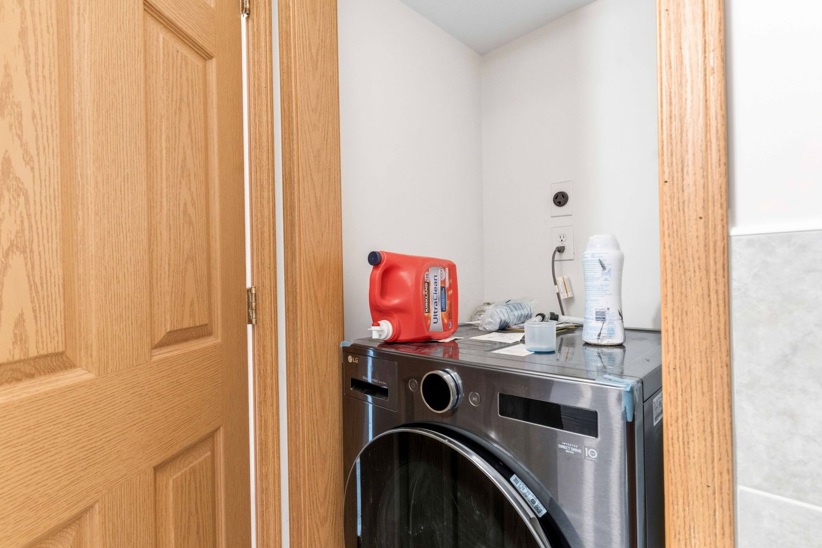 313 West 23rd Street Chicago IL 60616