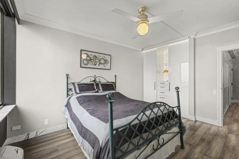 221 East Walton Place Chicago IL 60611