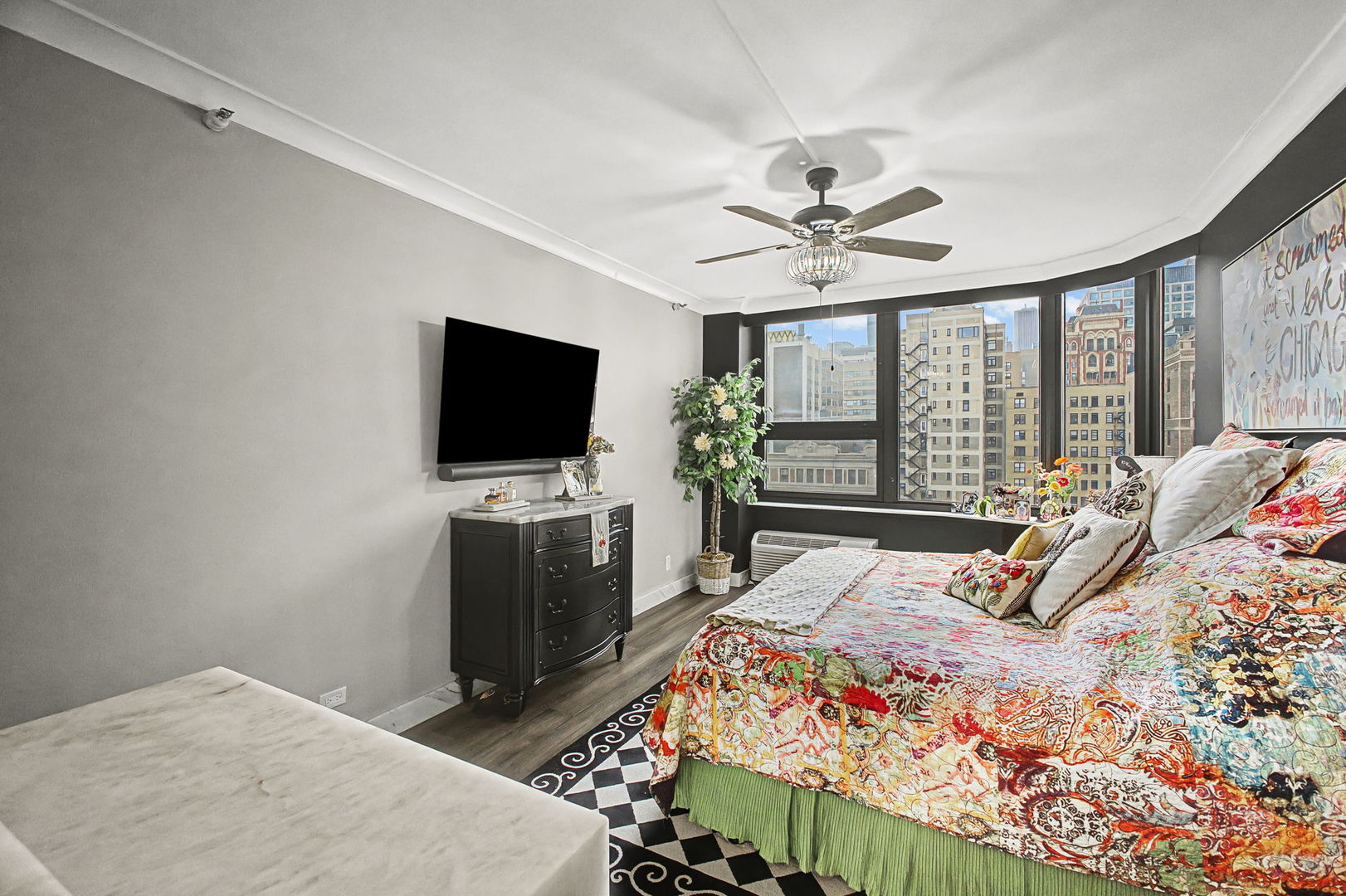 221 East Walton Place Chicago IL 60611