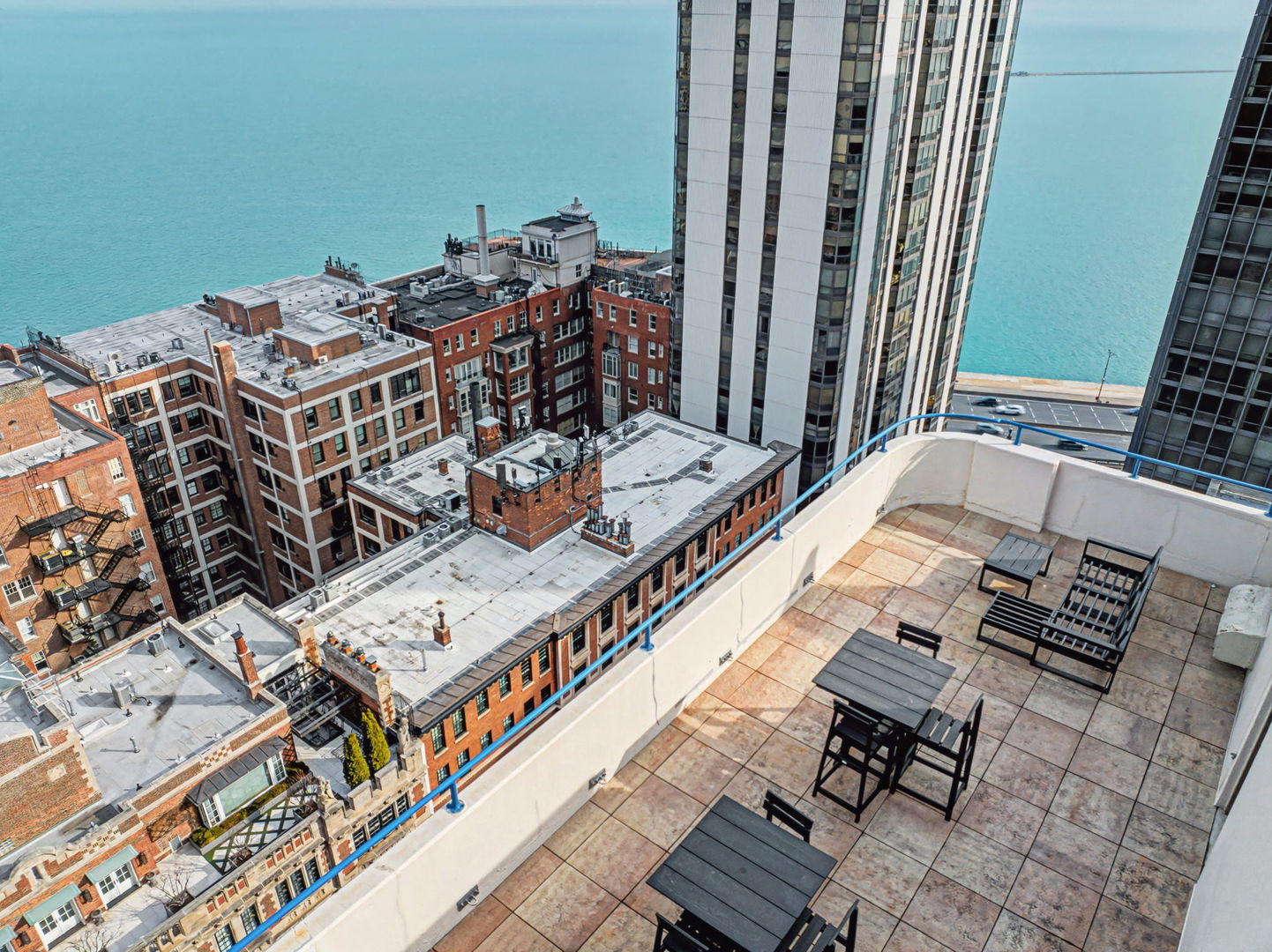 221 East Walton Place Chicago IL 60611