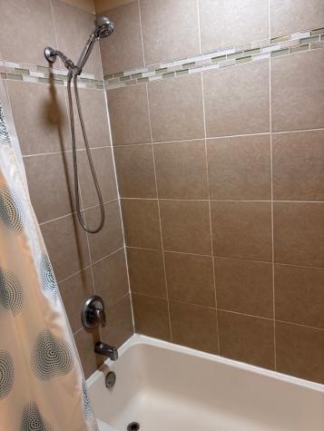 3142 Falling Waters Lane Lindenhurst IL 60046