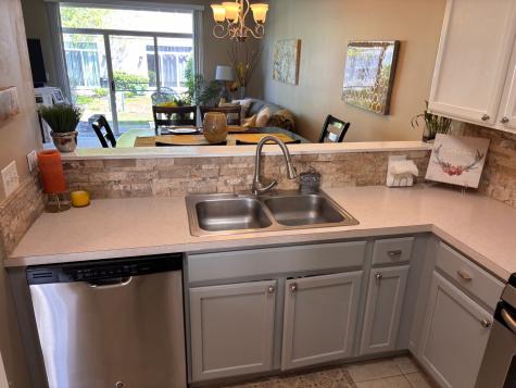 3142 Falling Waters Lane Lindenhurst IL 60046