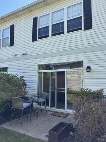 3142 Falling Waters Lane Lindenhurst IL 60046