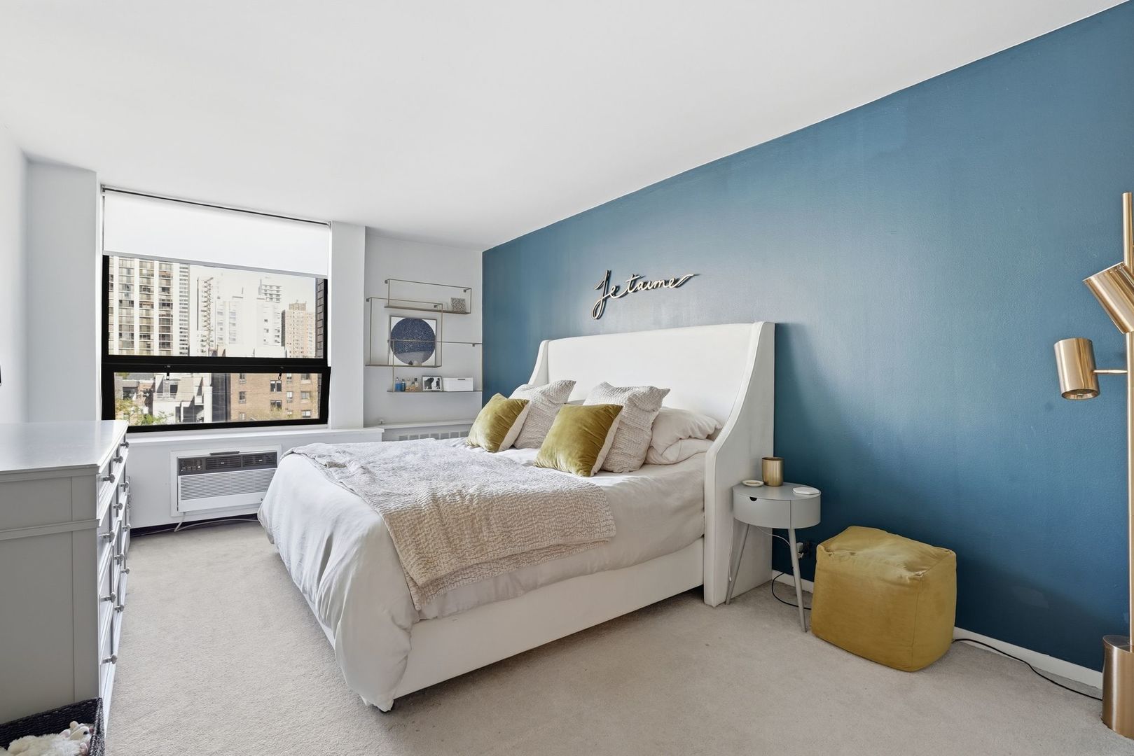 1455 North Sandburg Terrace Chicago IL 60610