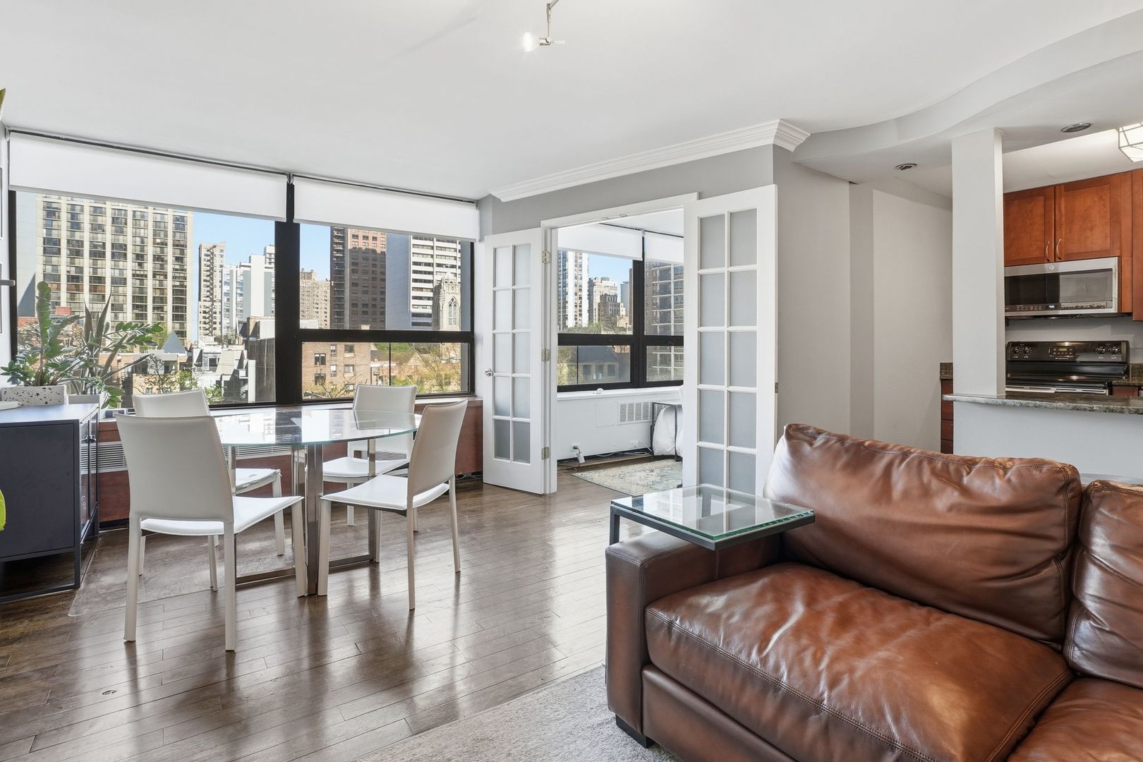 1455 North Sandburg Terrace Chicago IL 60610