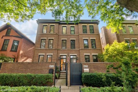 1907 North Cleveland Avenue Chicago IL 60614