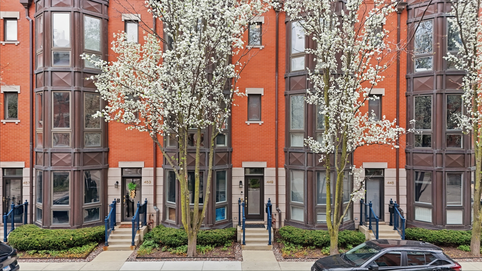 449 North Clinton Street Chicago IL 60654