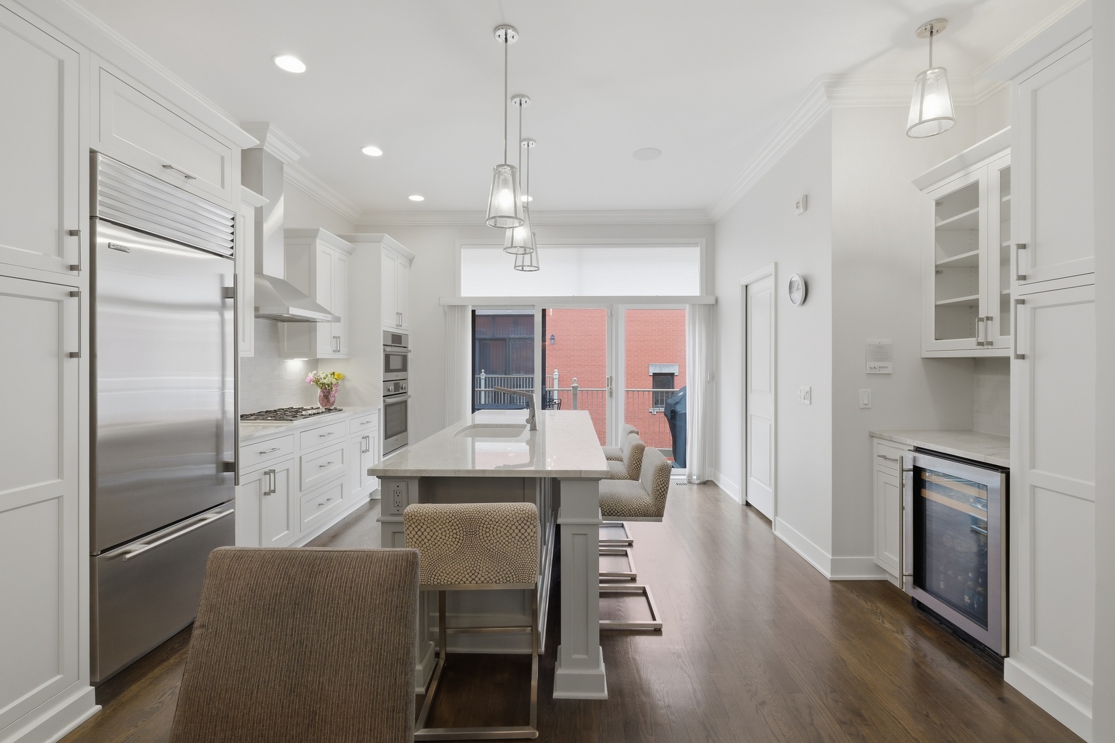 449 North Clinton Street Chicago IL 60654