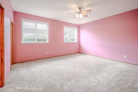 575 North Strack Street Cortland IL 60112