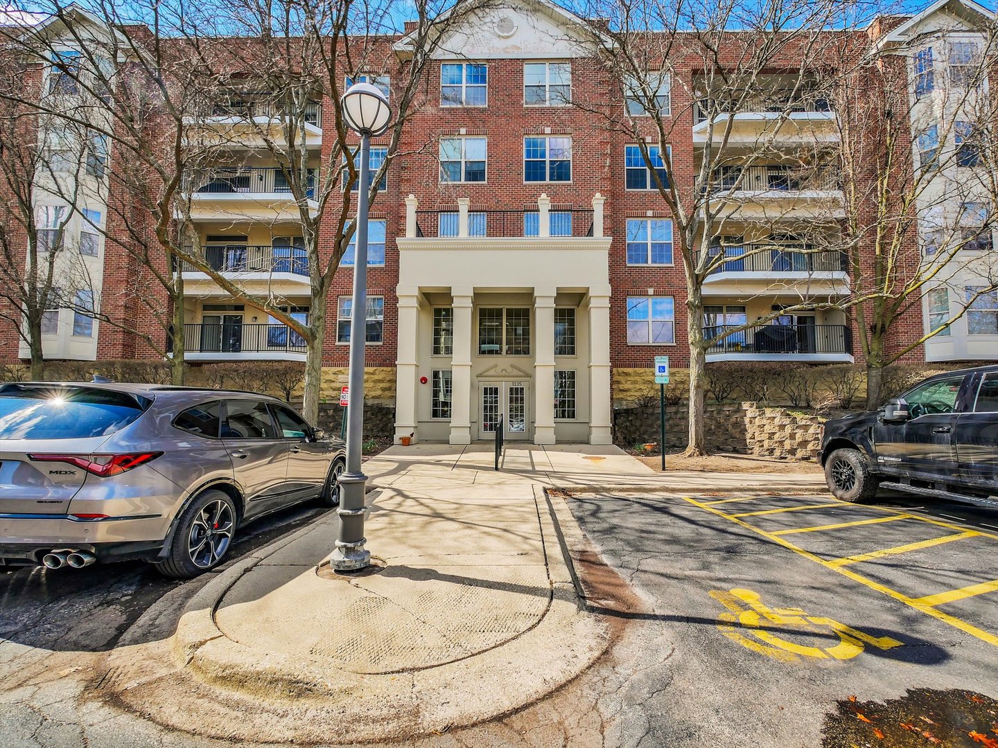 3135 Town Square Drive Rolling Meadows IL 60008