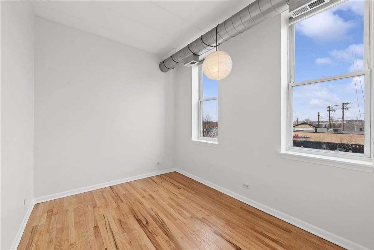 2356 North Elston Avenue Chicago IL 60614
