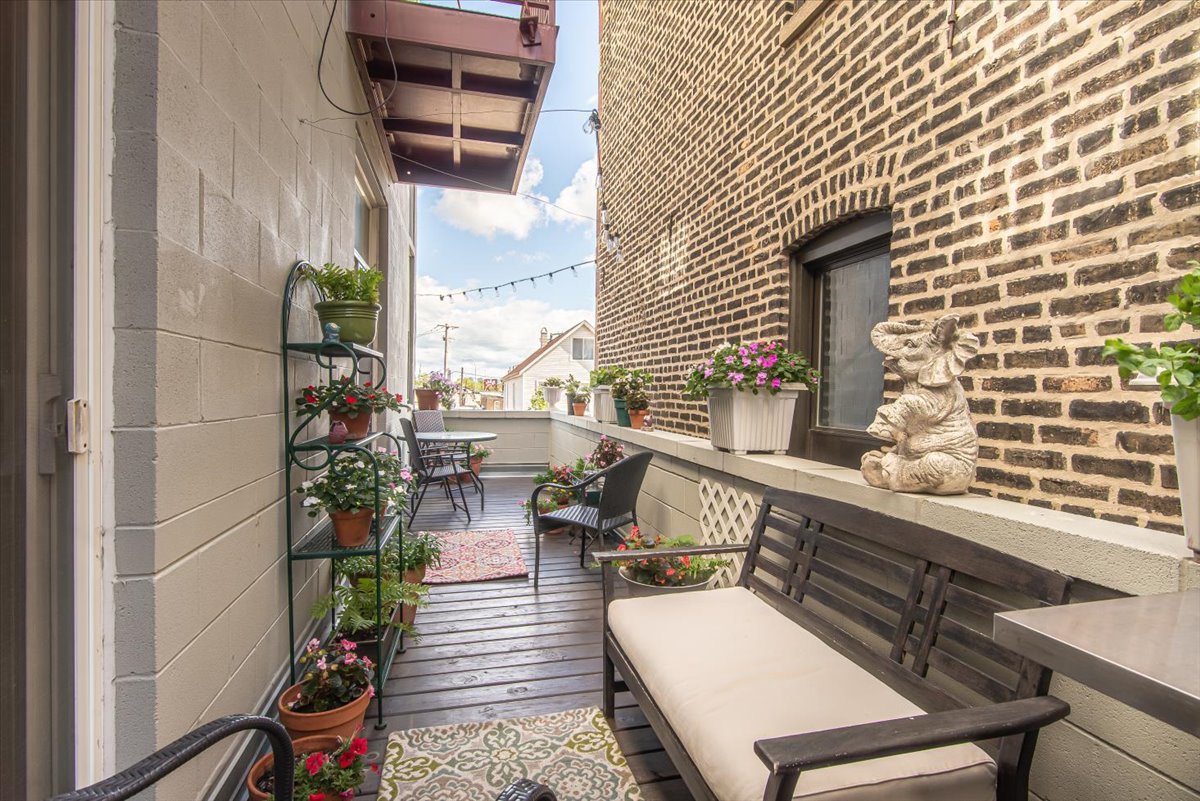 2356 North Elston Avenue Chicago IL 60614