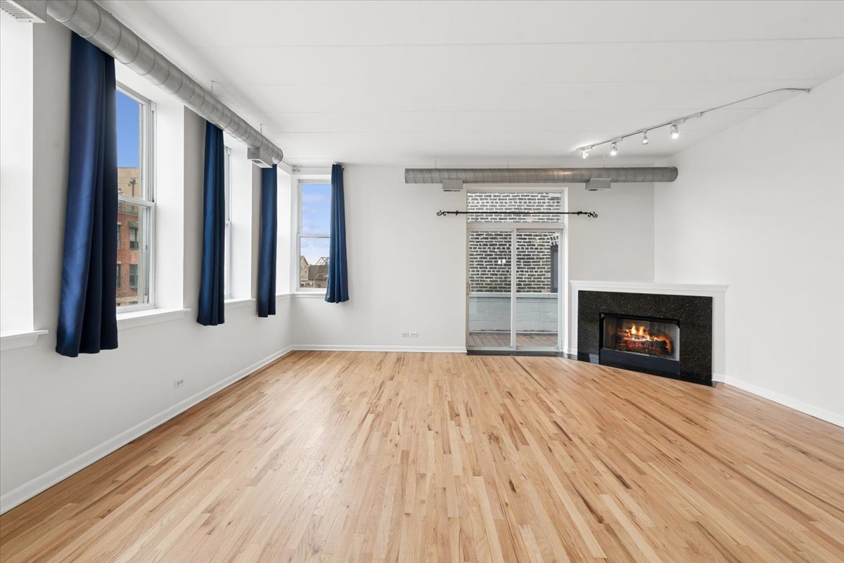 2356 North Elston Avenue Chicago IL 60614