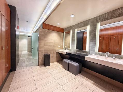 175 East Delaware Place Chicago IL 60611