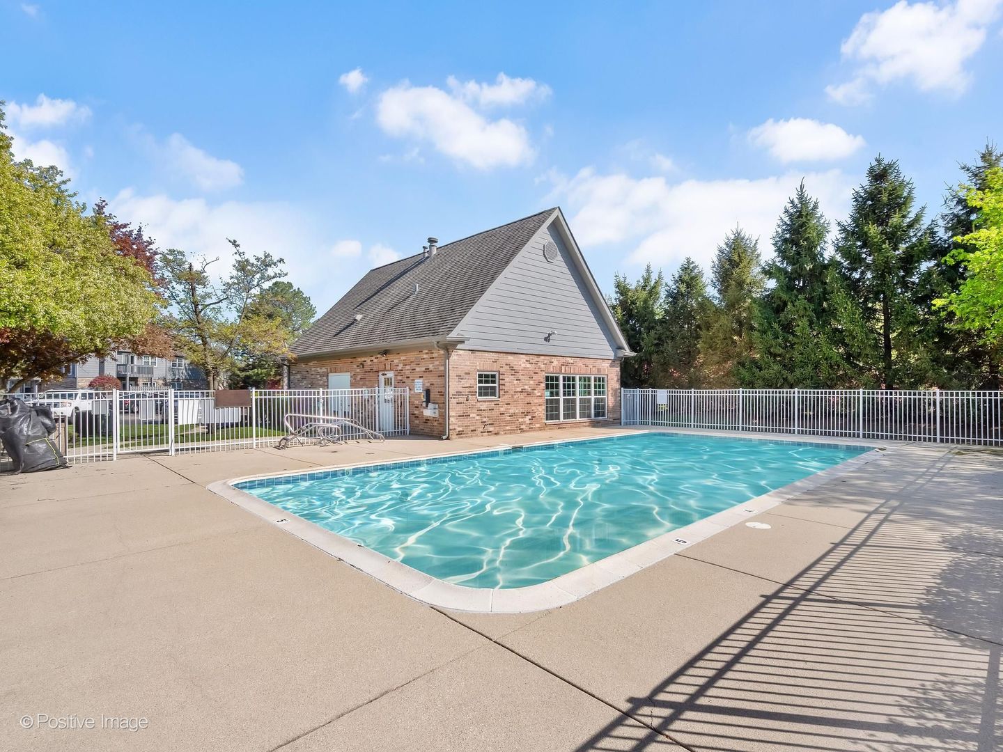 43 Foxcroft Road Naperville IL 60565